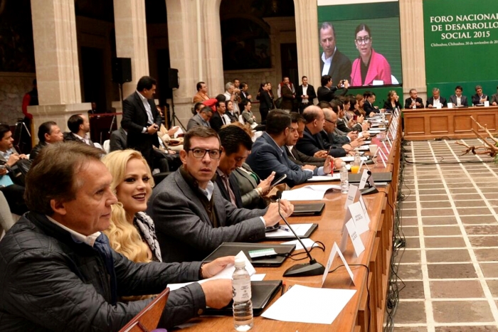 Imagen alusiva a la nota Titular de SEDIS acude a Foro Nacional de Desarrollo Social