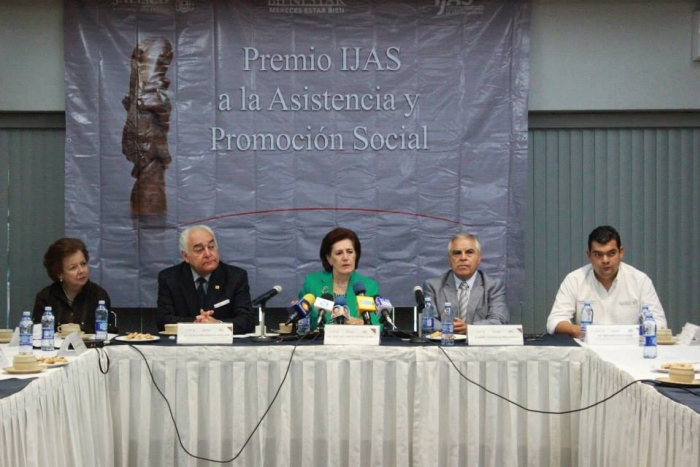 Imagen alusiva a la nota Presenta el IJAS convocatoria “Premio a la Asistencia y Promoción social”