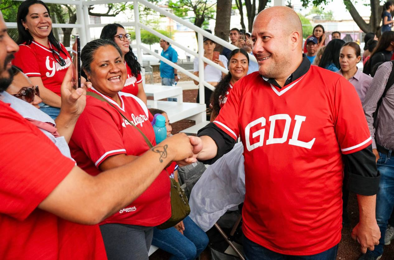 Celebran vecinos resultados del proyecto de intervención en el Parque San Rafael con obras deportivas y un depósito pluvial que mitiga inundaciones en la zona
