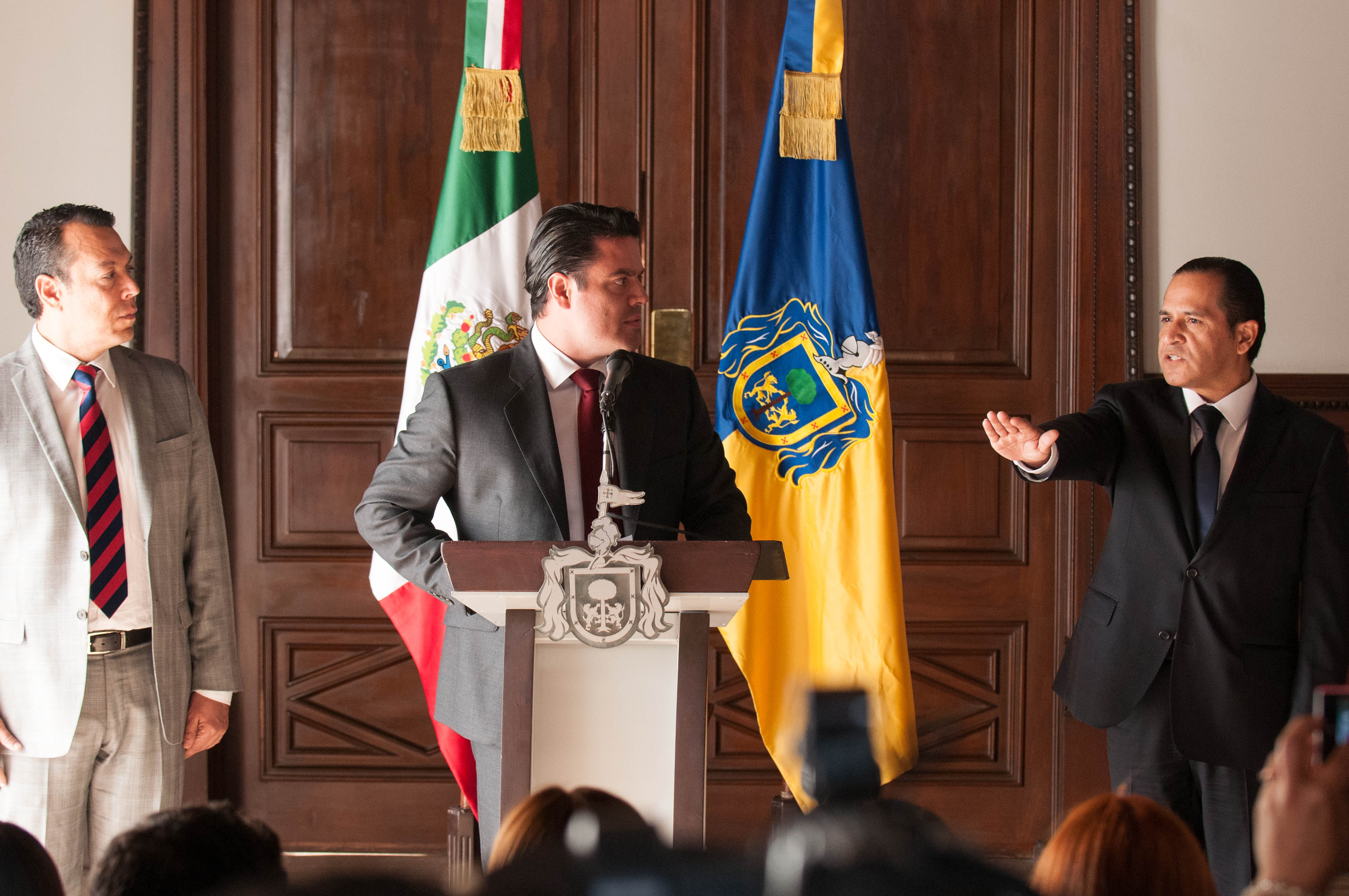 Gobernador Toma Protesta Al Nuevo Fiscal General De Jalisco Gobierno Gobernador Toma Protesta Al Nuevo Fiscal General De Jalisco Gobierno