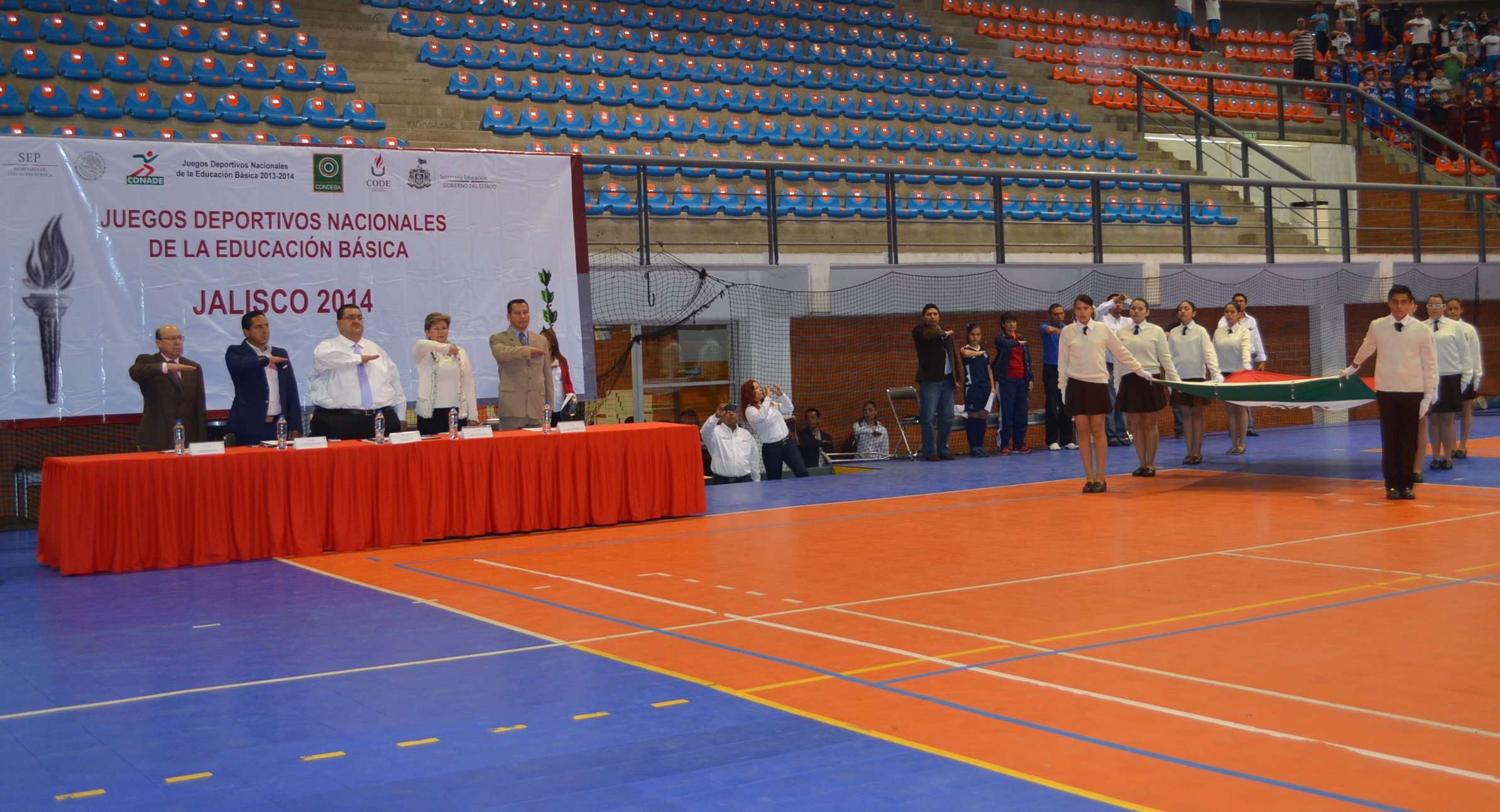 Inauguran los Juegos Deportivos Nacionales Escolares de la Educación
