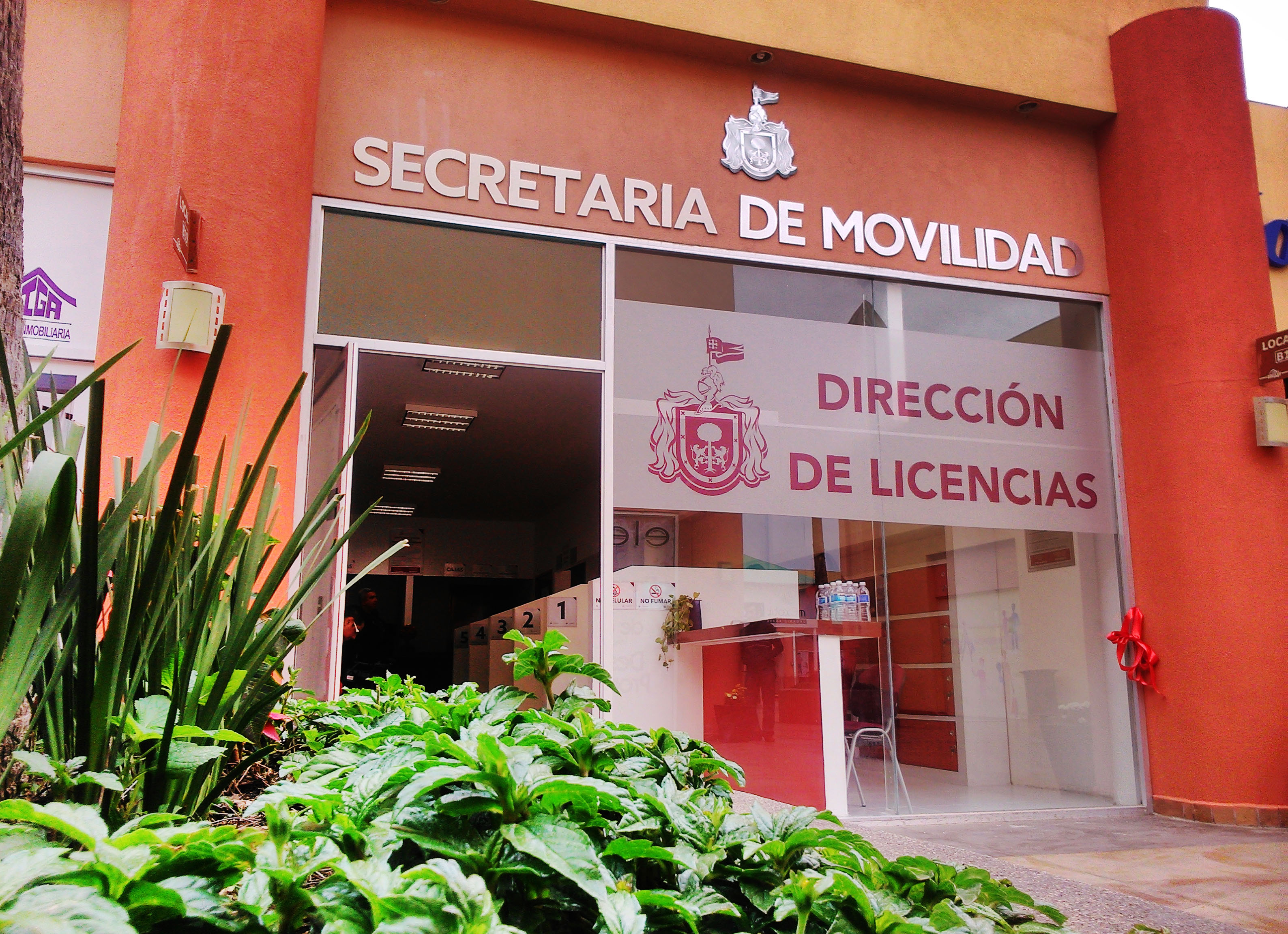 Inauguran módulo de expedición de licencias que