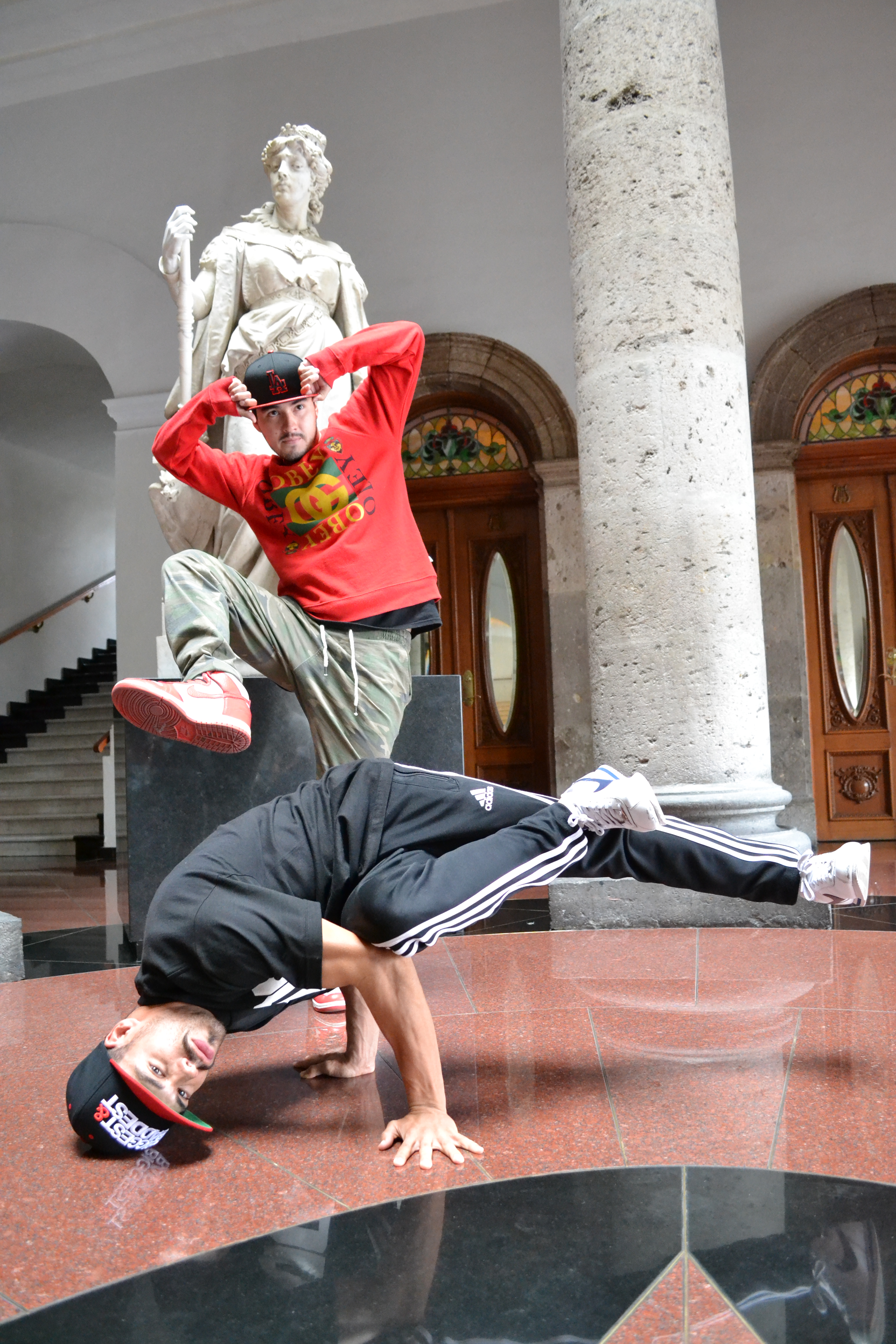 Grand Performance: Hip Hop, Jazz Street, Break Dance