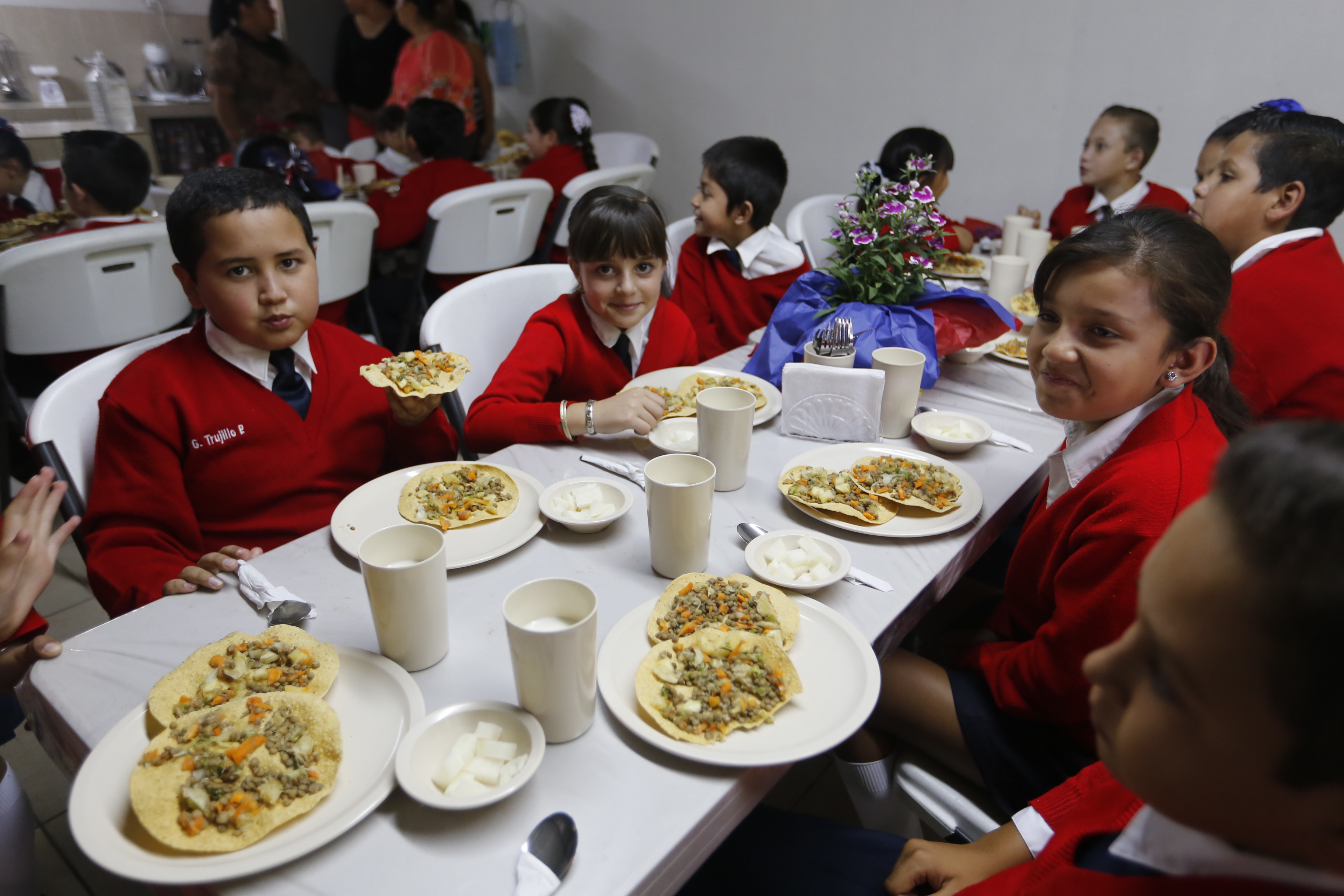 Impulsa DIF Jalisco alimentación escolar a niñas y niños de San Miguel el  Alto | Gobierno del Estado de Jalisco