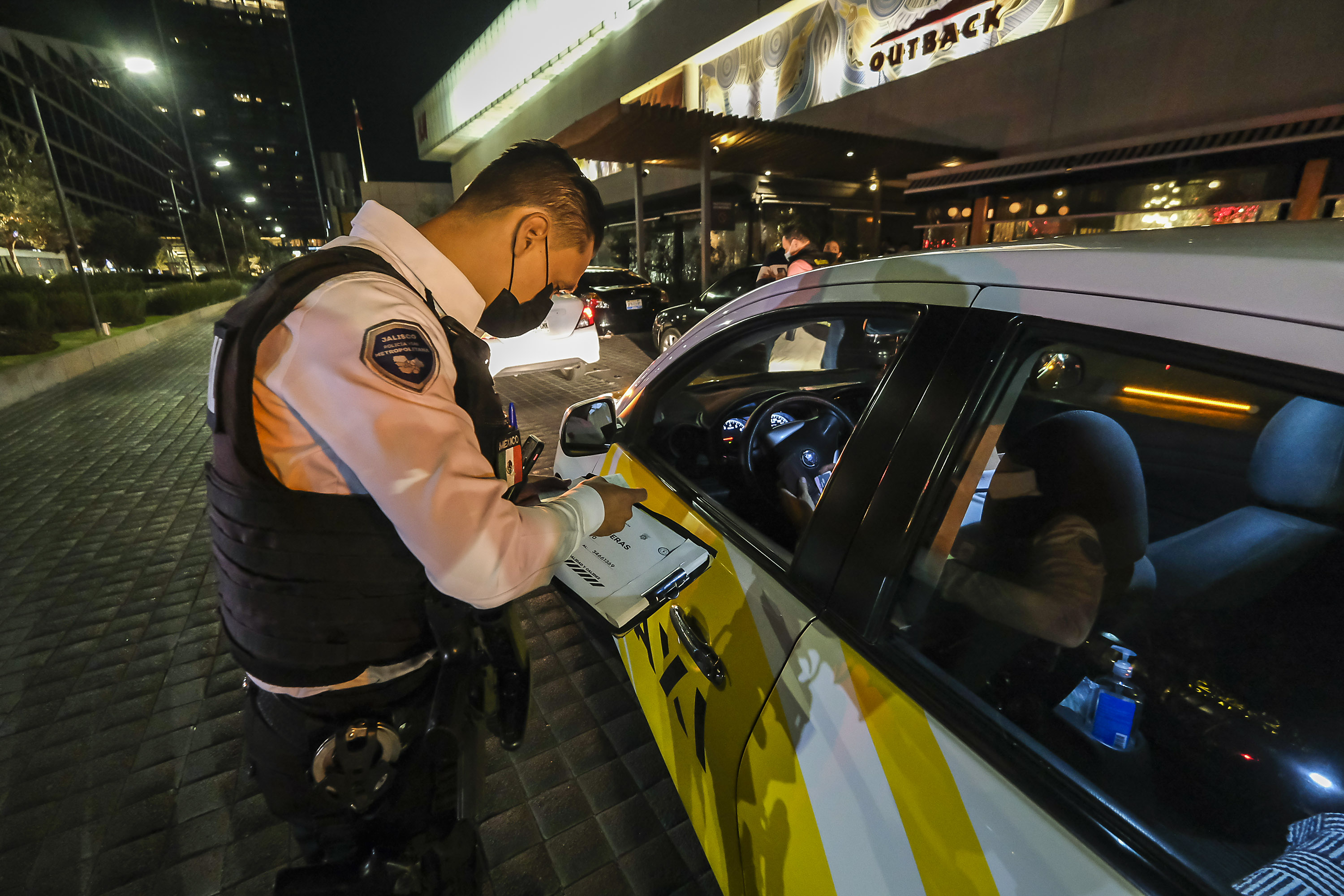 Suman más de 55 mil unidades las revisadas en operativos de supervisión en taxis y vehículos de plataforma
