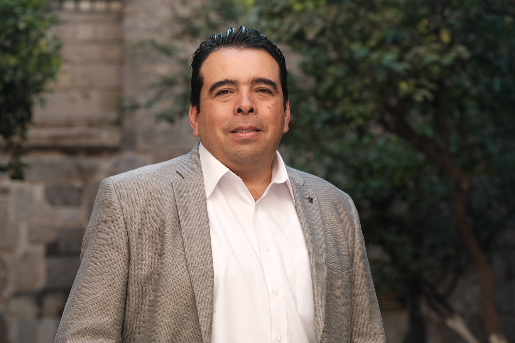 Fotografía del presidente municipal de Acatlán de Juárez