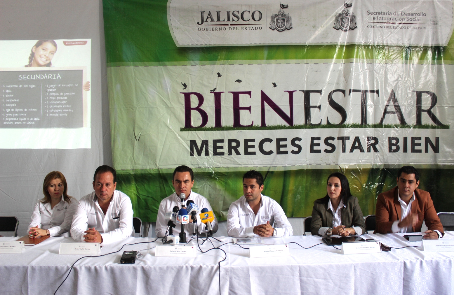 Firman 115 municipios para participar en programa Mochilas con los Útiles