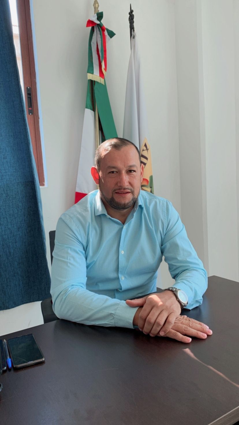 Foto del presidente municipal del municipio de Jilotlán de los Dolores
