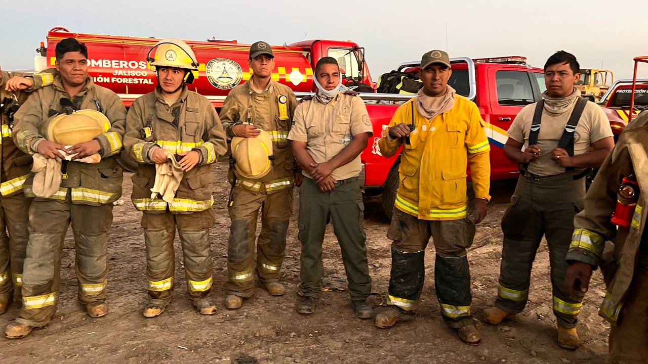 Se declara controlado incendio en el antiguo Relleno Sanitario Los Laureles