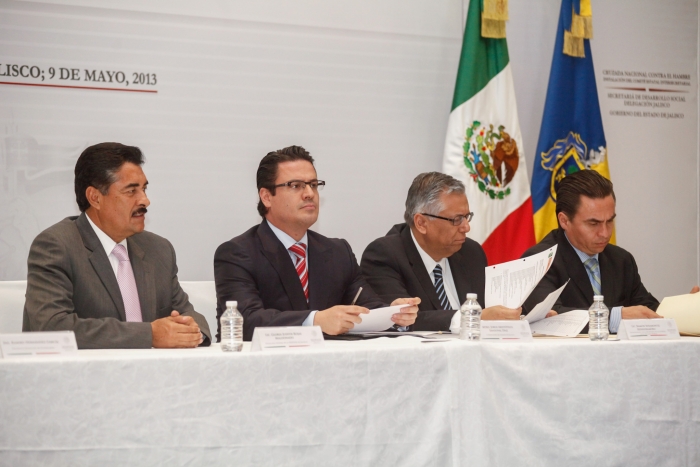 Instala Gobernador el Comité Estatal para la Cruzada contra el Hambre
