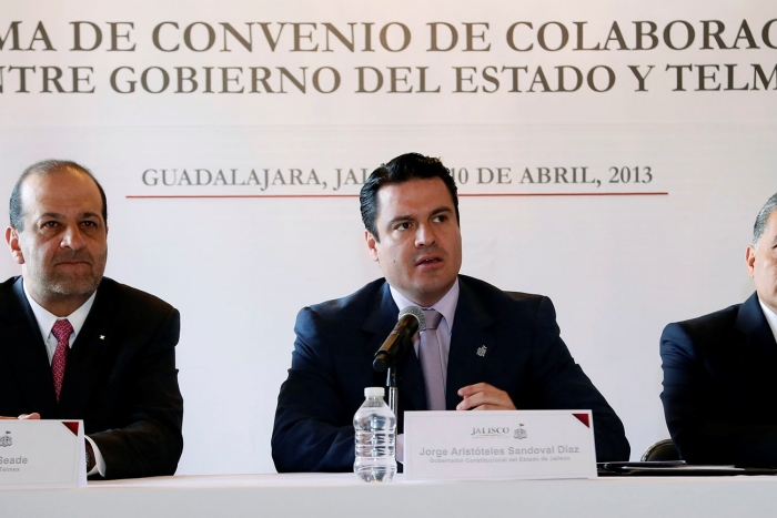 Gobierno de Jalisco y Telmex firman convenio de inclusión digital