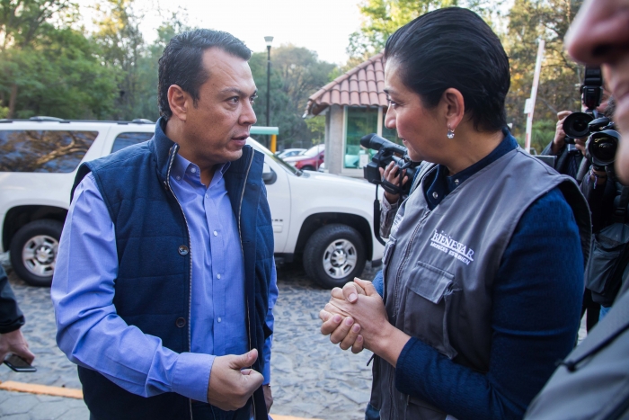 Recolecta de firmas en Los Colomos