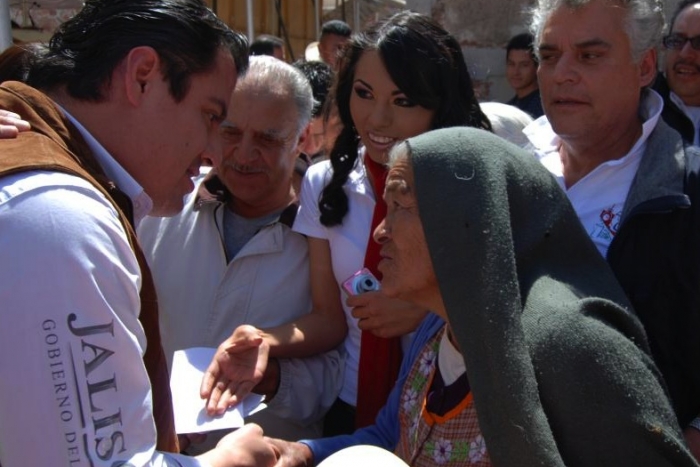 Gira del C. Gobernador al Municipio de Ojuelos de Jalisco.