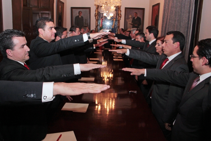 Toma de protesta a Secretarios