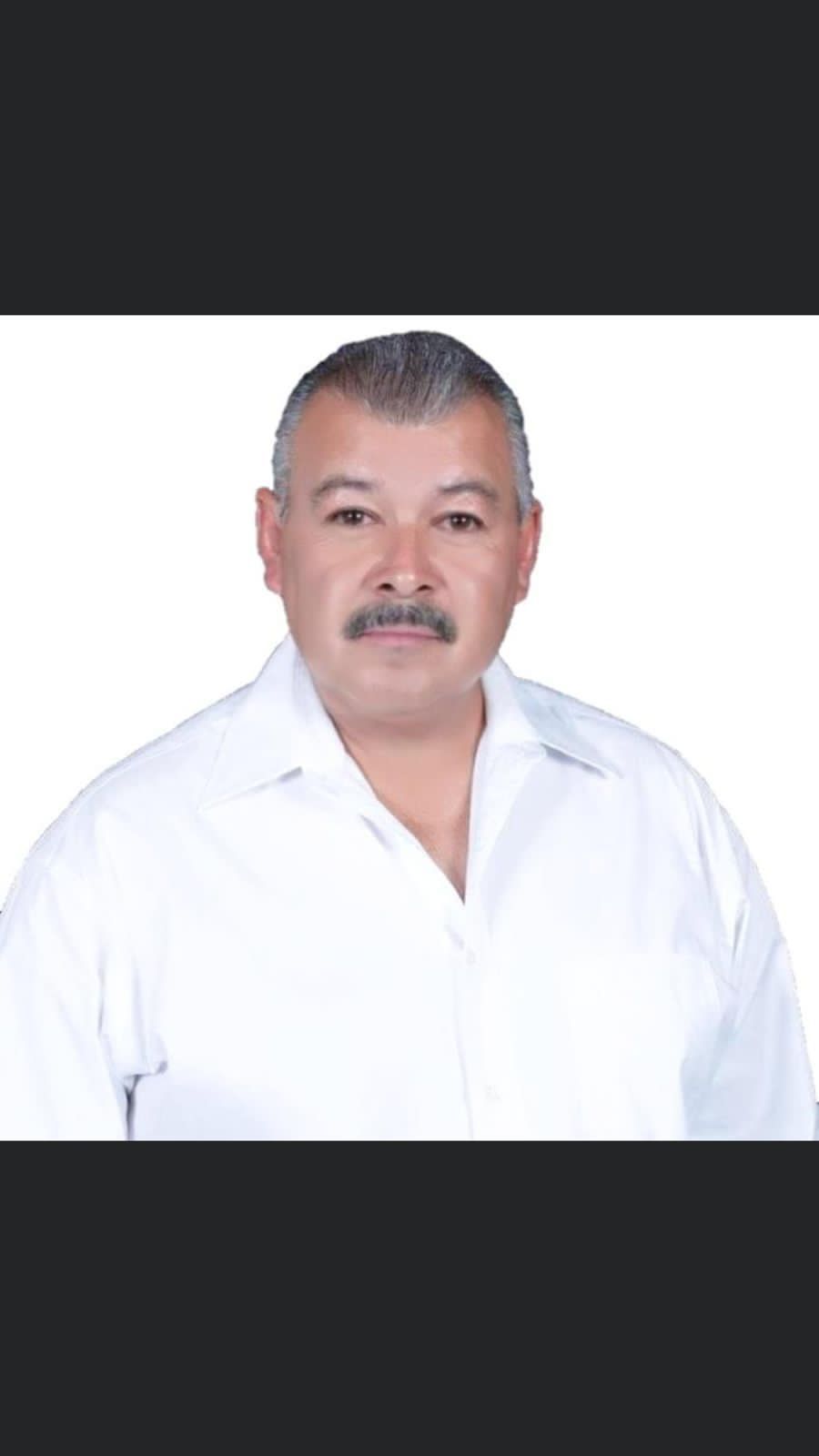 Foto del presidente municipal del municipio de Teocaltiche