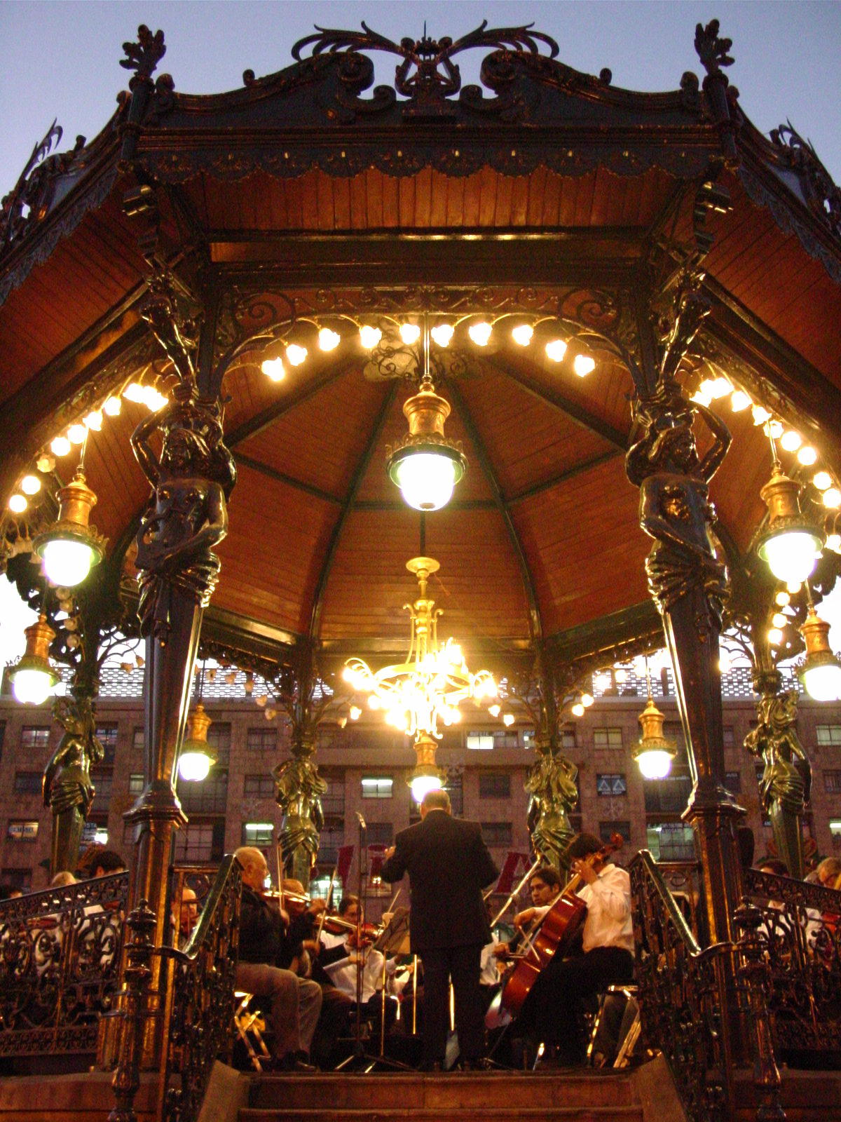 Serenatas de la Orquesta Típica