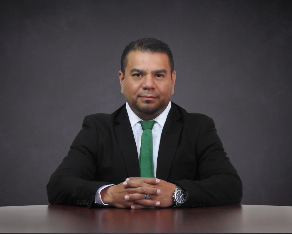 Foto del presidente municipal del municipio de Villa Guerrero